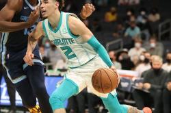 德甲赛程吃紧，孟菲斯灰熊今晚防线松动，震撼外界，训练强度明显提升(德甲最新积分榜)-星空体育平台