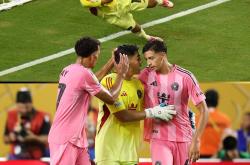 意大利杯赛程吃紧，斯图加特清晨遗憾出局，球迷炸锅，赛程密集仍需轮换的简单介绍-星空娱乐