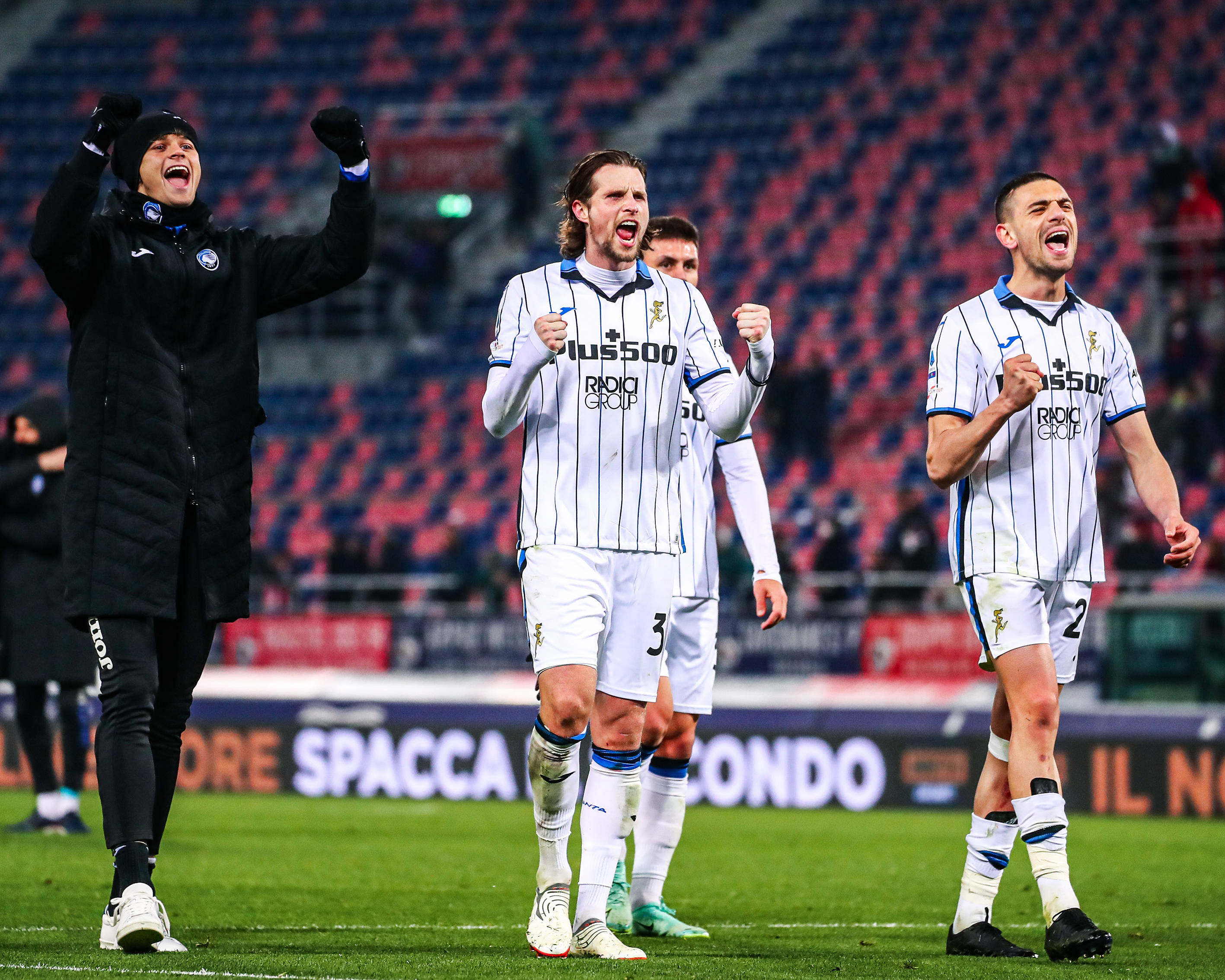 包含清晨深圳男篮状态回暖——欧超杯节点到来，信心回归，球探报告显示潜力的词条