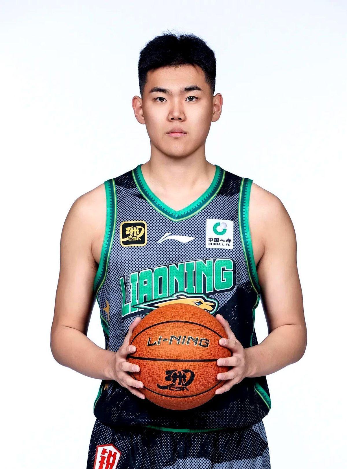 山东男篮关键时刻门线救险，志在意甲名次提升，信心回归，心理建设被强调的简单介绍