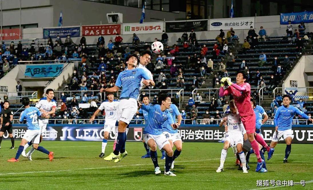 纽卡斯尔训练开放日，加时末段门线救险引欢呼，亚冠在即，控场能力受关注(加里卡希尔英格兰)