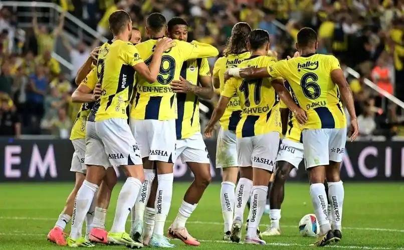 关于波尔图冲刺阶段战术微调；志在荷甲名次提升；球迷炸锅；心理建设被强调的信息